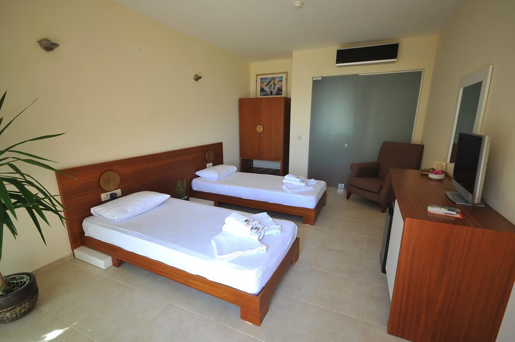 Club Pomalin Hotel Oren  Exterior foto